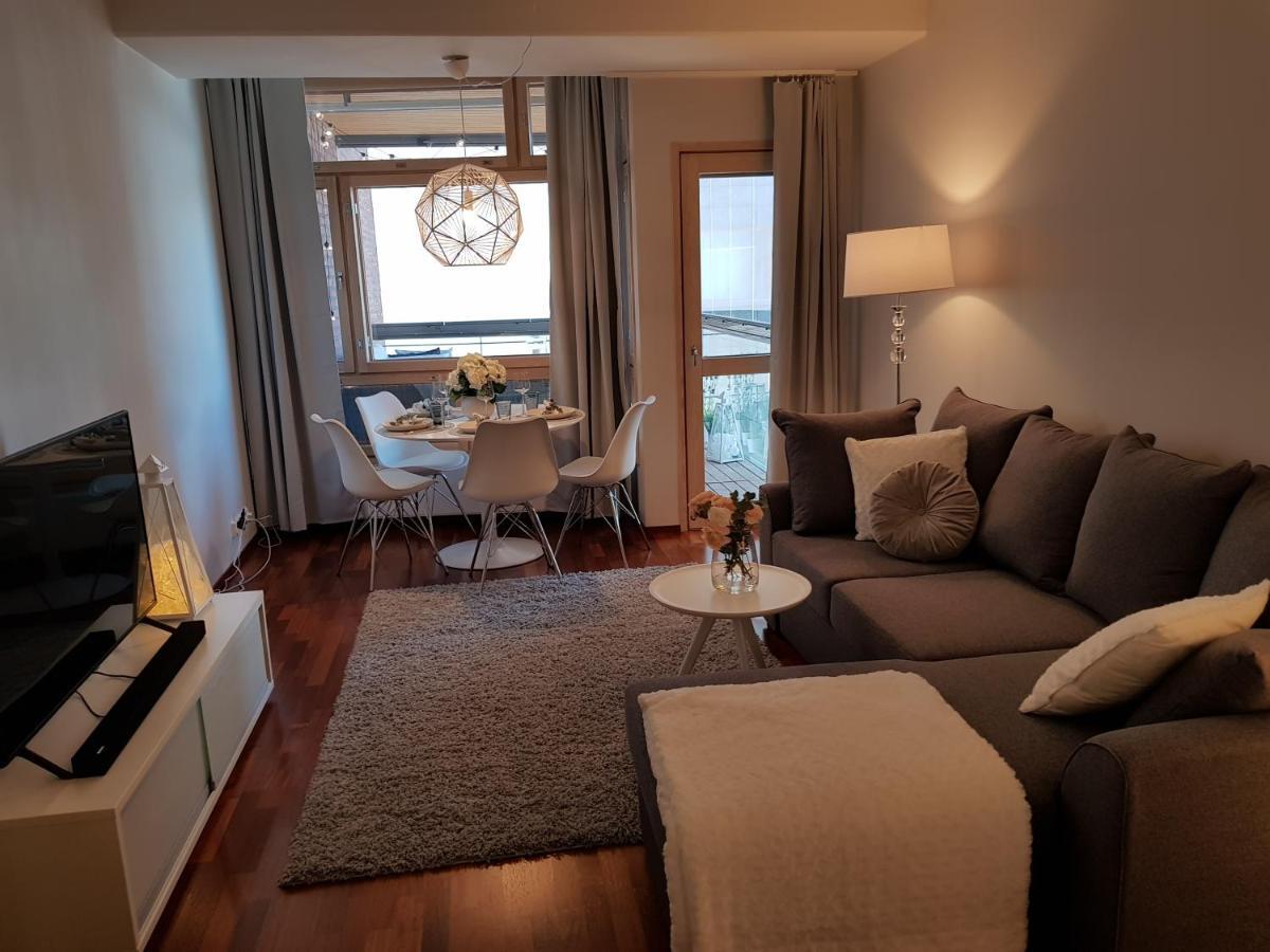 2Ndhomes Deluxe Kamppi Center Apartment With Sauna Helsínquia Exterior foto